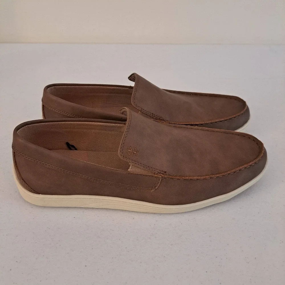 IZOD Loafers Mens Size 10 Brown Memory Foam Slip On Moc Toe Shoes 1263-567